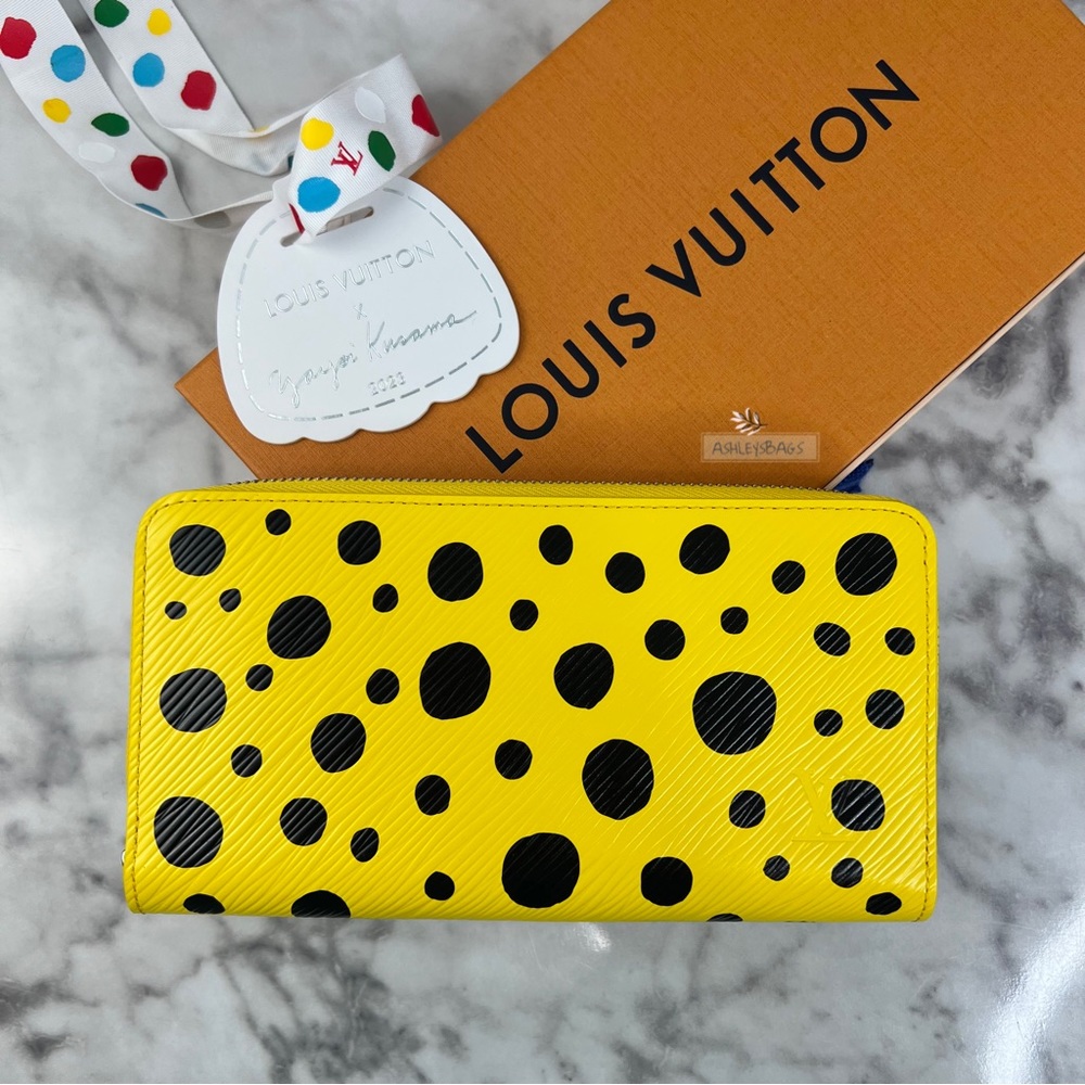Louis Vuitton x Yayoi Kusama Zippy Wallet Epi Leather In Jaune Noir